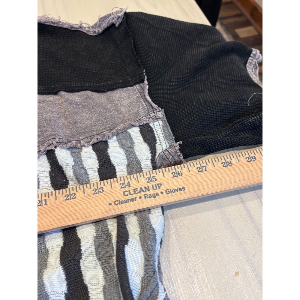 Oli & Hali Women's Patchwork Button Up Shirt Black Grey Stripe Raw Hem Boho L - Picture 5 of 16